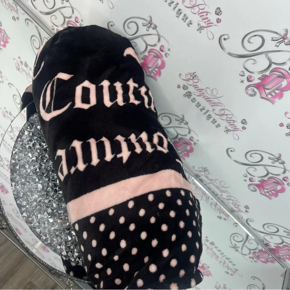 Juicy Couture blanket polka dot logo Black and Pink Plush Throw